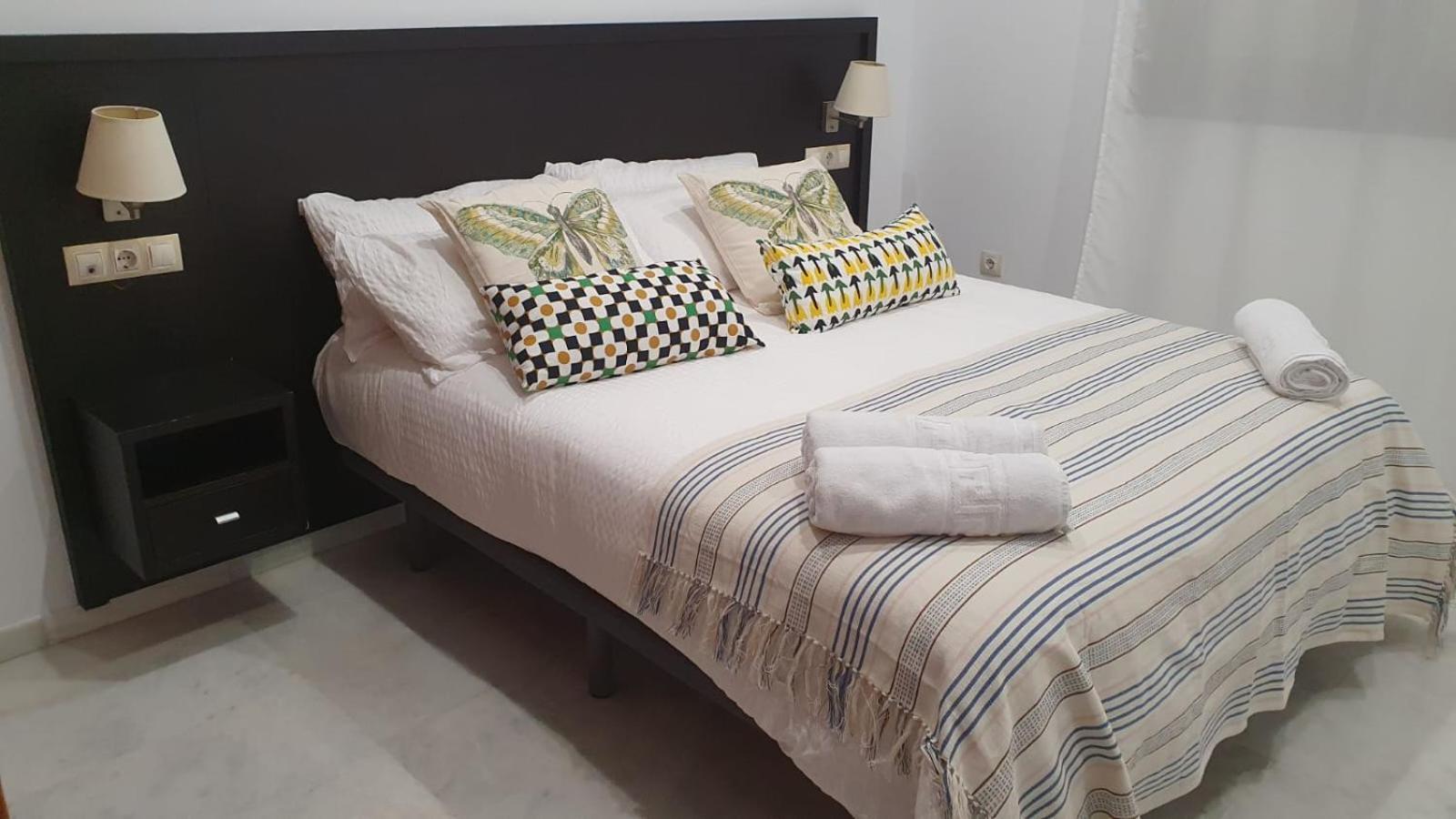 Luxsevilla Moderno 1 Room Piscina Parking Бормухос Екстериор снимка